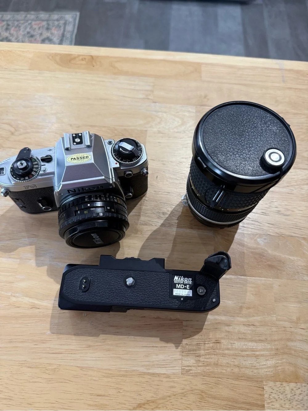 Nikon FG 35mm film camera bundle